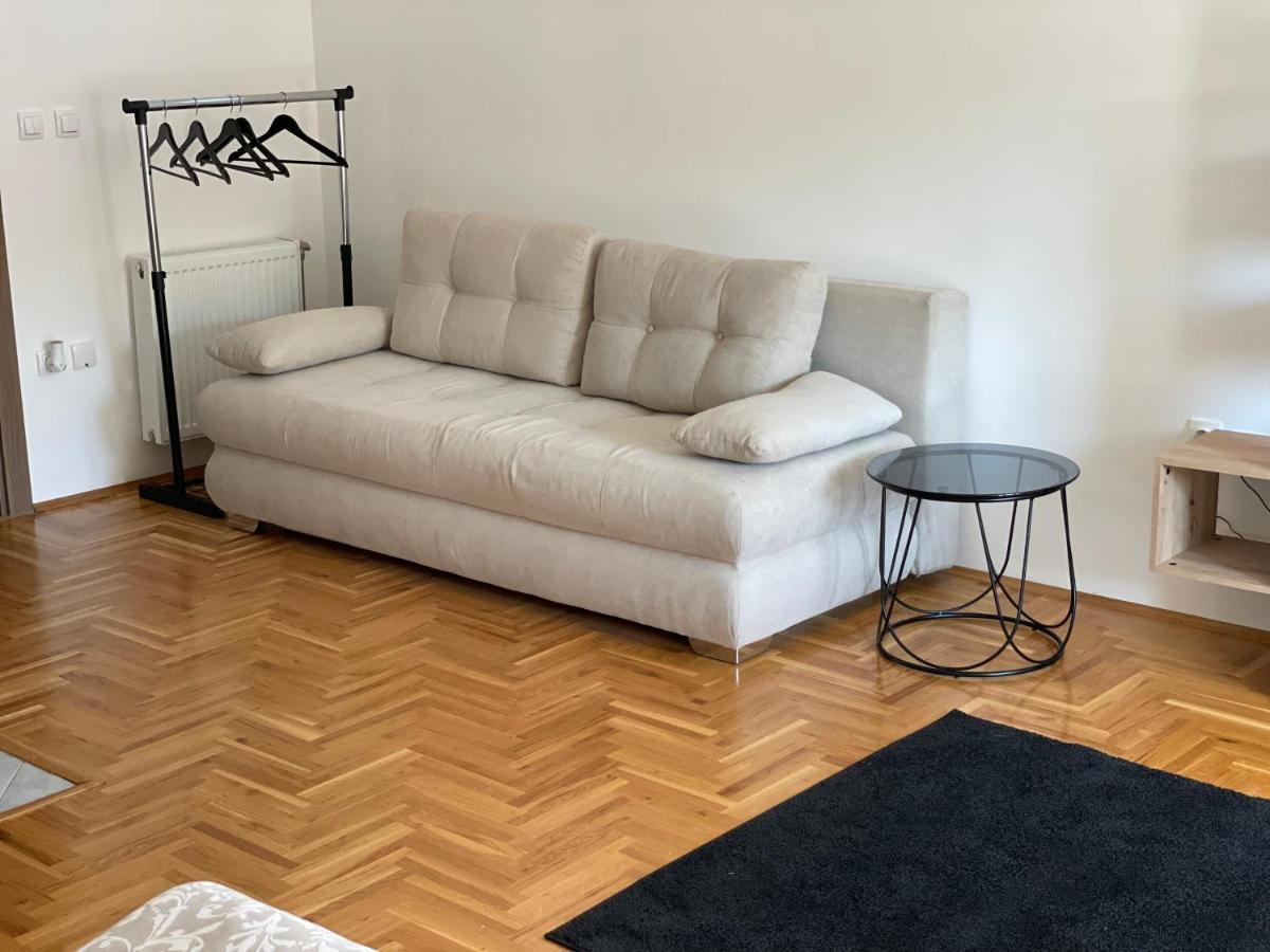 Apartman Sunny 松博尔 外观 照片